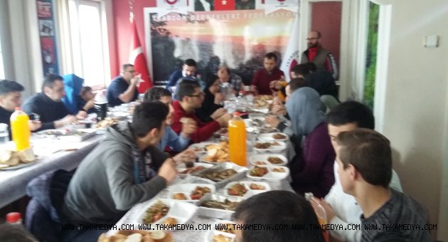 Trabzonlu Gençler Hamsi Festivalinde Buluştu