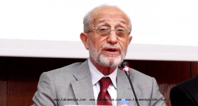 Trabzonlu İlahiyatçı Profesör Bekir Topaloğlu vefat etti