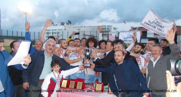TURNUVANIN ŞAMPİYONU YARLISPOR