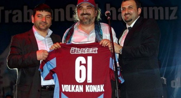 VOLKAN KONAK REST'İ CEKTİ